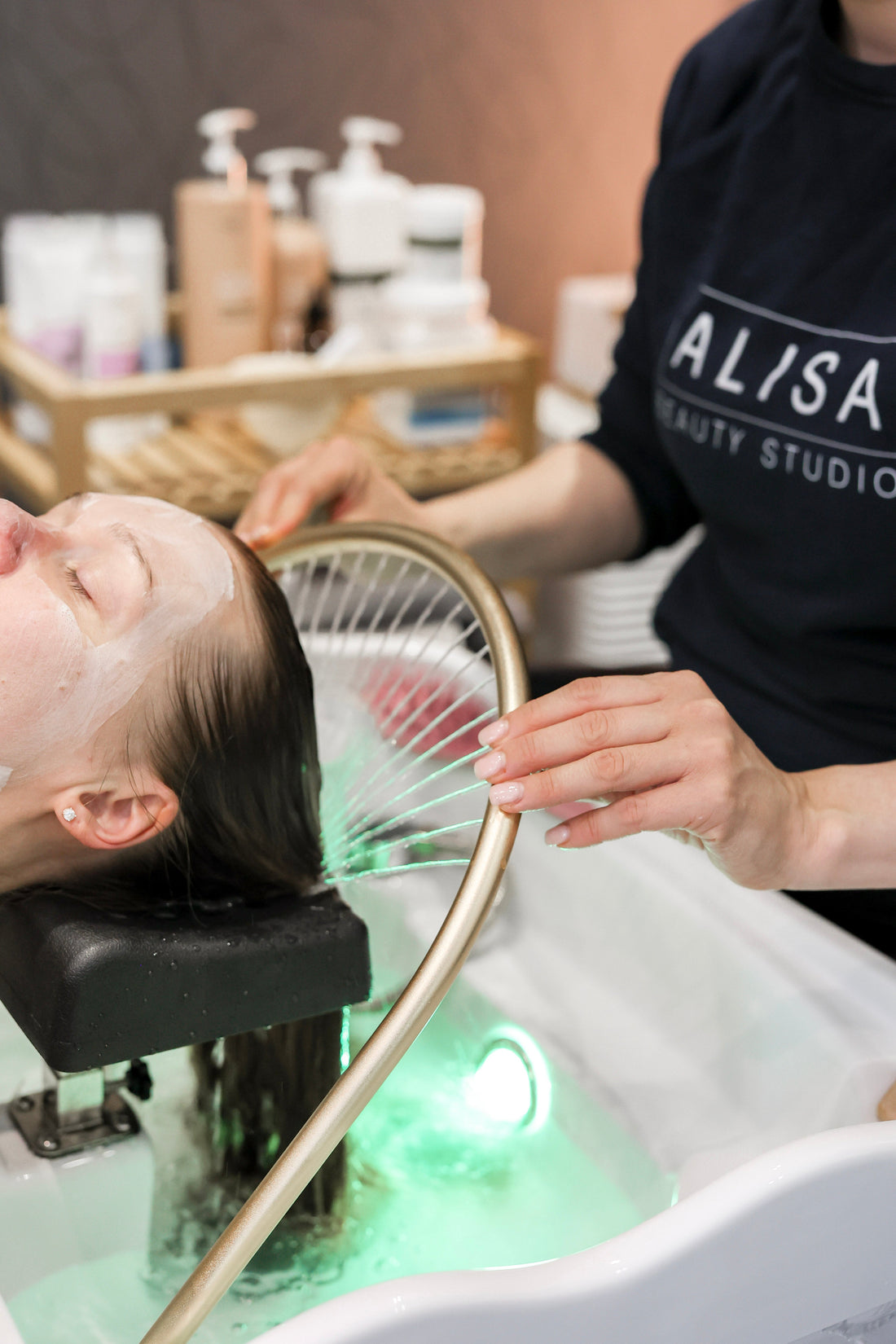 Kaikki mitä olet halunnut tietää Asian Head spa -hoidosta